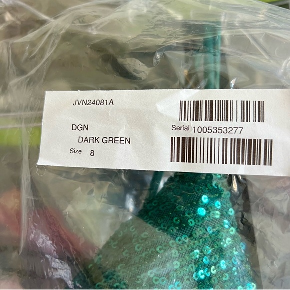 JVN by JOVANI Green Sequin Double Strap High Cutaway Slit Prom Gown—SZ. 8 - Picture 17 of 17